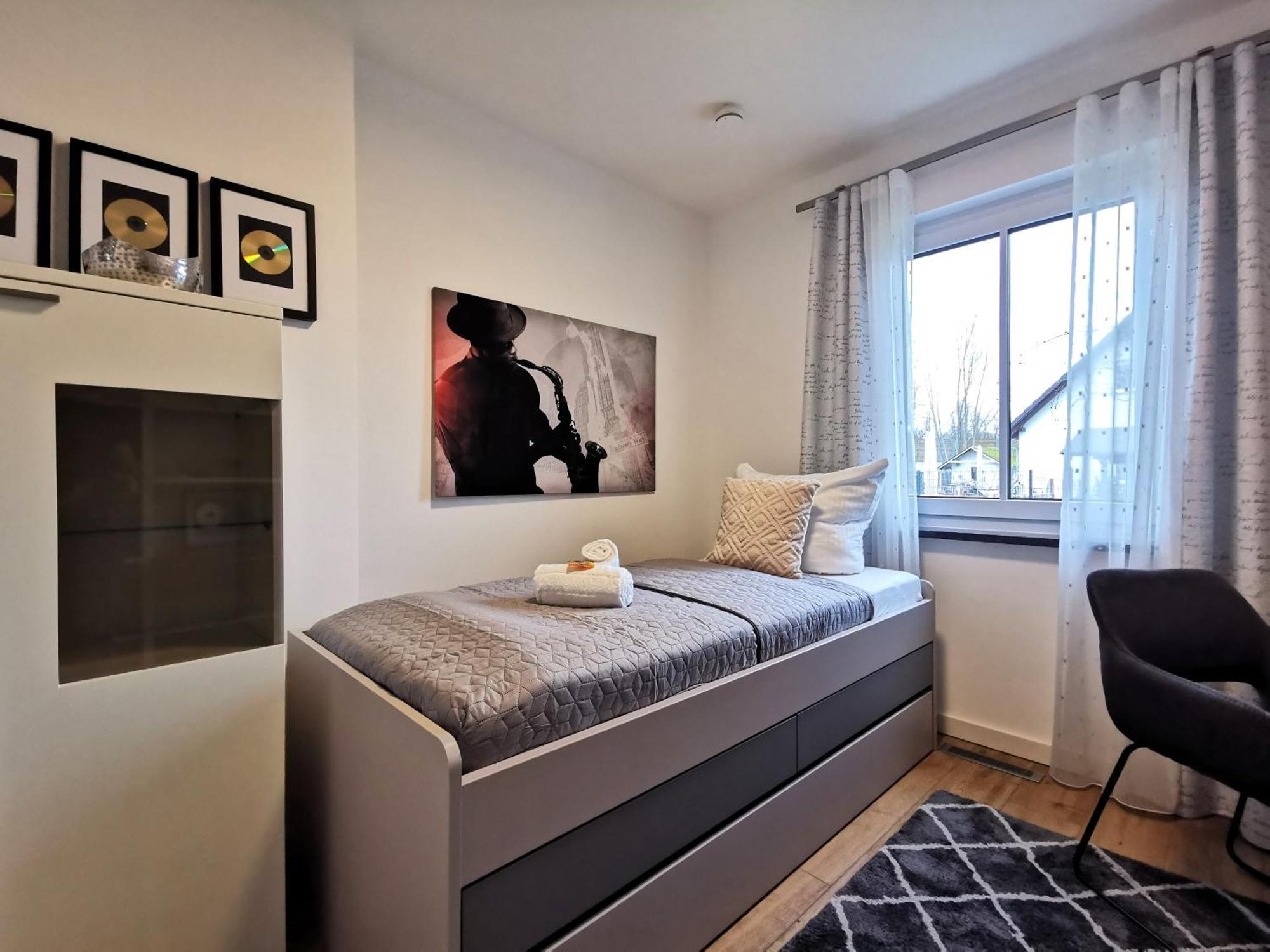 Bohnapartments Luxury Villa Berlin - 210Qm - Wintergarten - Kamin - 4 Kostenlose Parkplaetze - 6 Schlafzimmer - Neubau - Luxusausstattung Birkenwerder Екстериор снимка